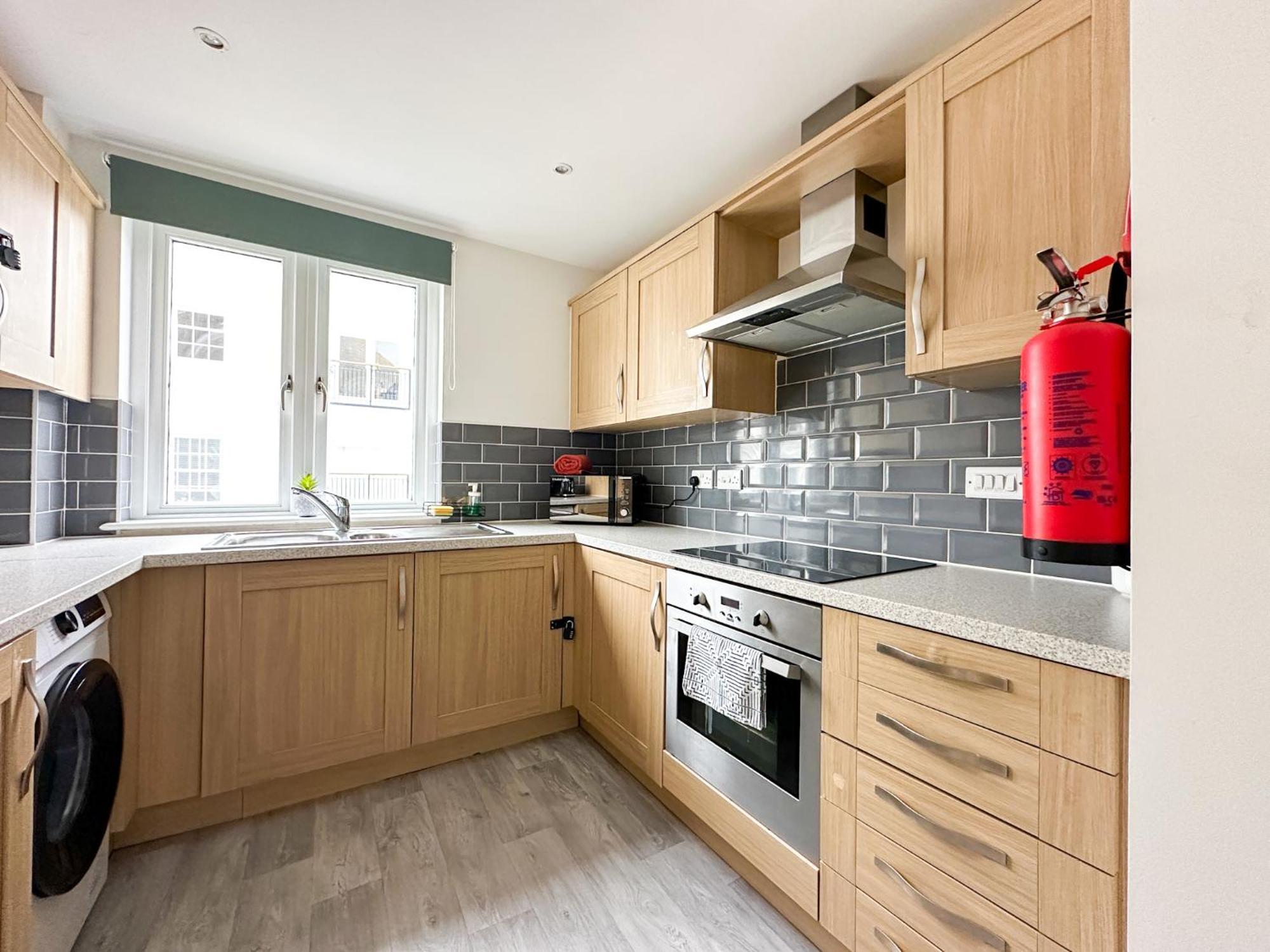 Luxury 2 Bedroom City Centre Apartment - Secure Parking - Amazing Location! كانتربيري المظهر الخارجي الصورة